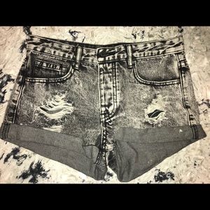 Forever 21 black jean shorts